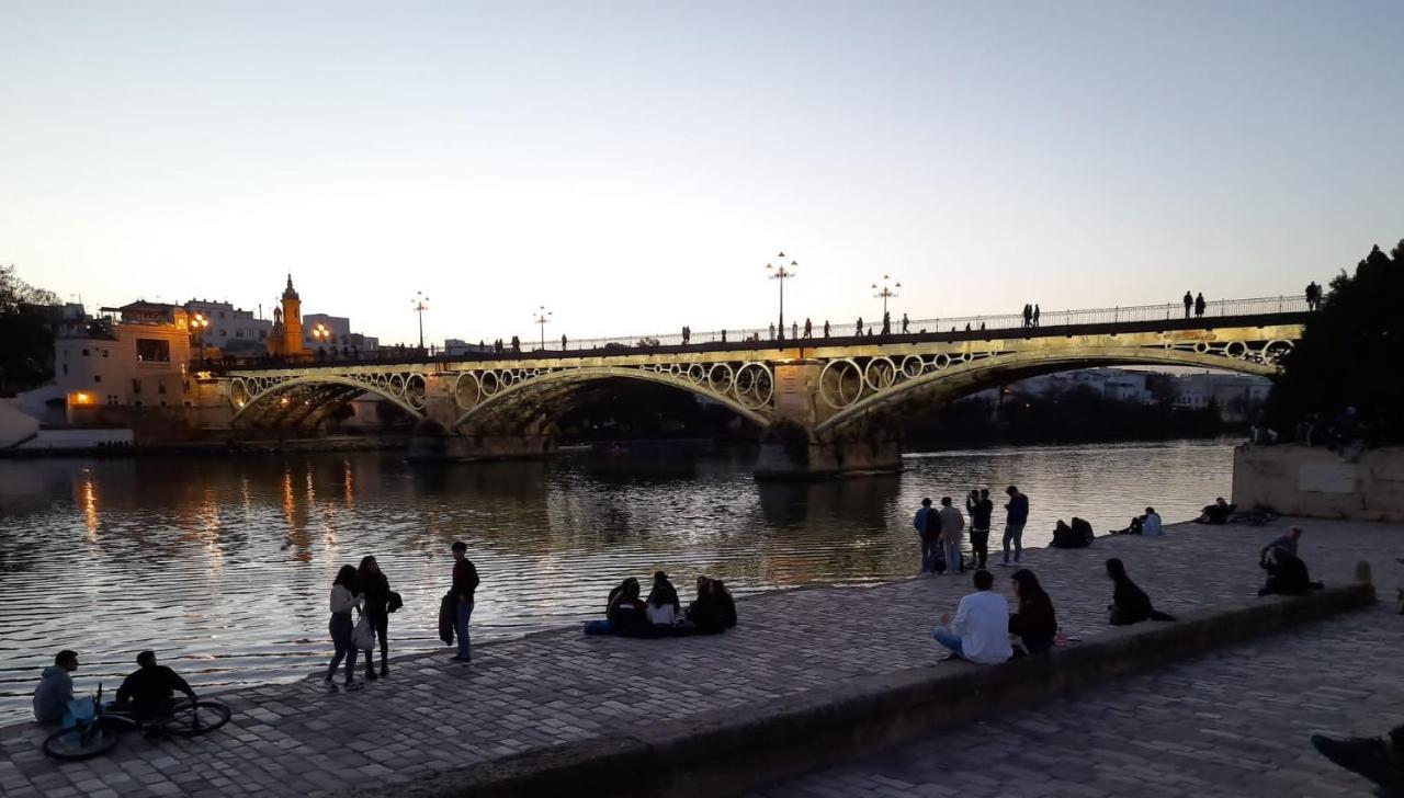 El Reloj Del Viajero Sevilla